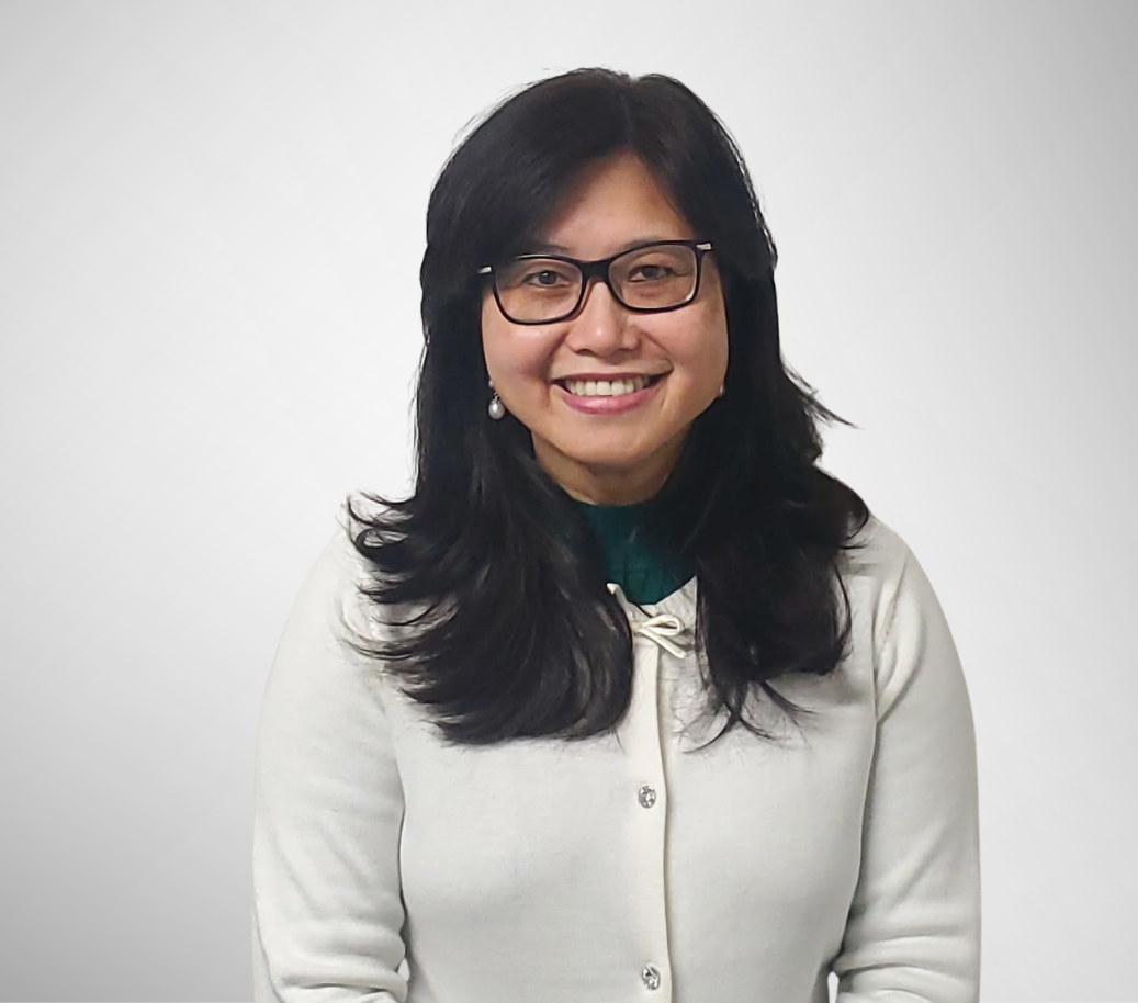 Thy Kim Dang Headshot